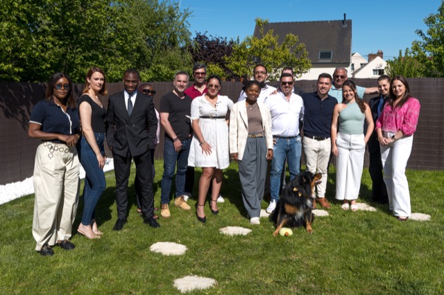 Le collectif Pretto Galaxie en Île-de-France — réseau de courtiers indépendants dont fait partie Maude Presotto.